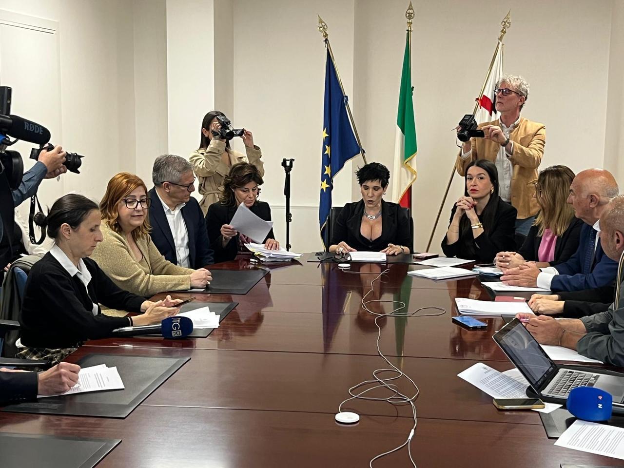 
	La conferenza stampa dell'assessora al Lavoro Desir&egrave; Manca - foto Mario Rosas

