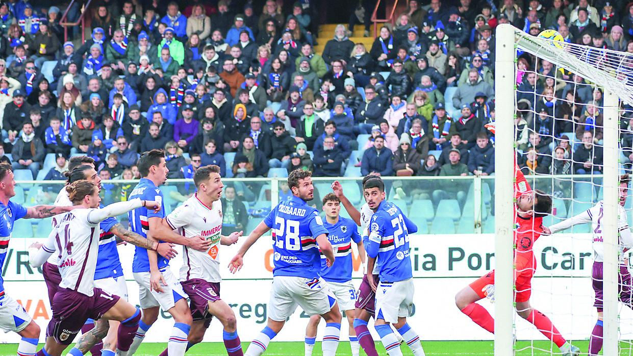 Reggiana, venerdì si decide tutto: la Sampdoria arriva con pressing e fuorigioco
