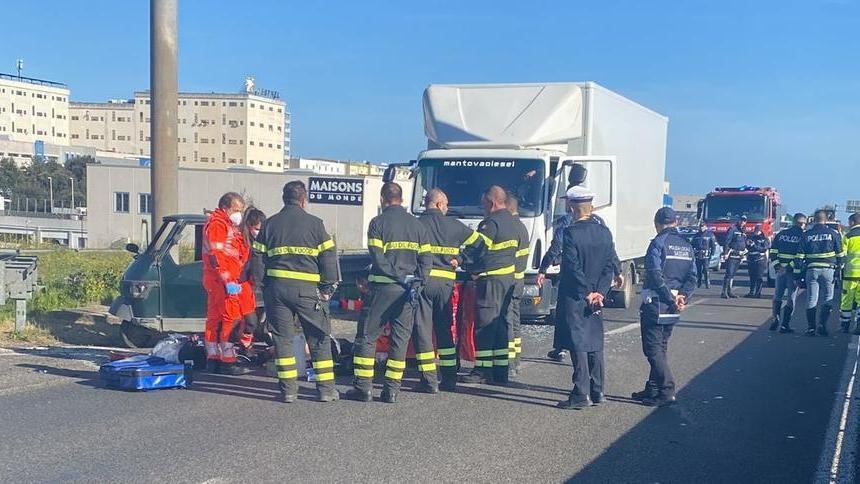 Sassari, 68enne morto nello scontro tra la sua Ape e una Punto: rinvio a giudizio per l’automobilista