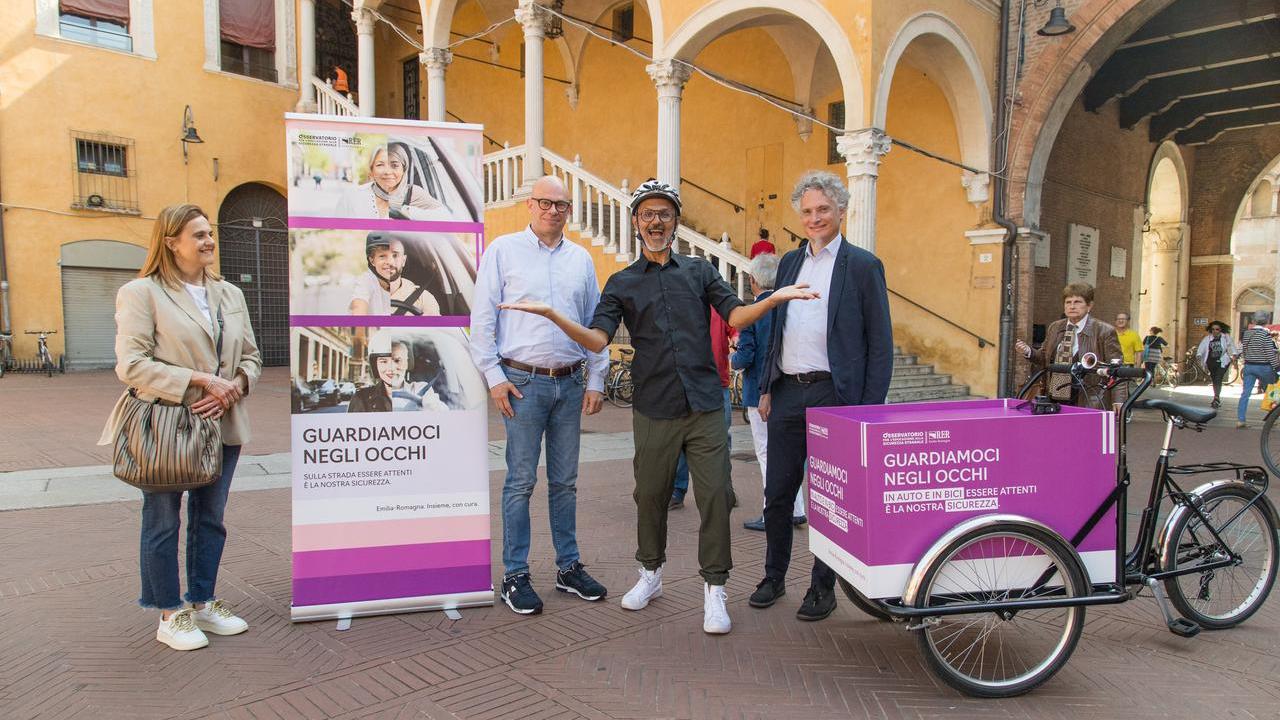 A Ferrara fa tappa la campagna regionale “Guardiamoci negli occhi”