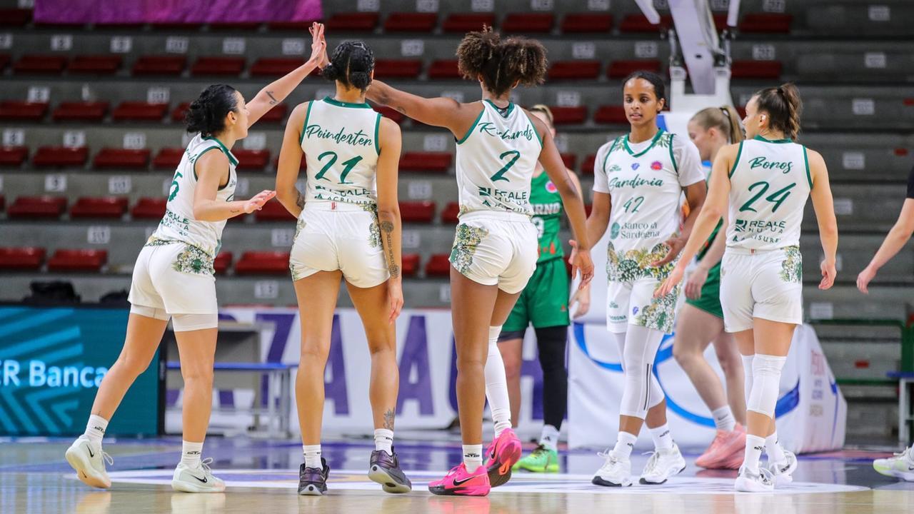 La Dinamo Women non sparisce, ma giocherà nelle categorie inferiori