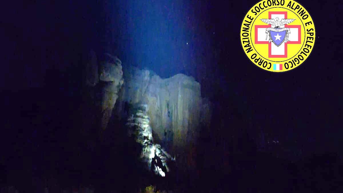 Pietra di Bismantova, due arrampicatori bloccati in parete: recuperati dal Soccorso alpino