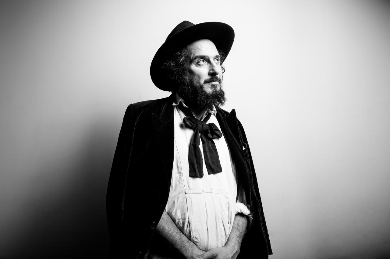 Giovanni Ansaldo presenta “La strada di Vinicio Capossela” al Catomes Tôt