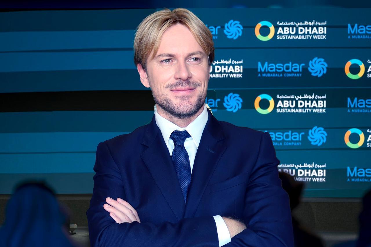 
	Christopher Aleo

