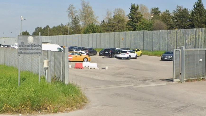 Agguato in casa a Follonica e scontro fra bande, il movente: «Controllo del giro di spaccio»