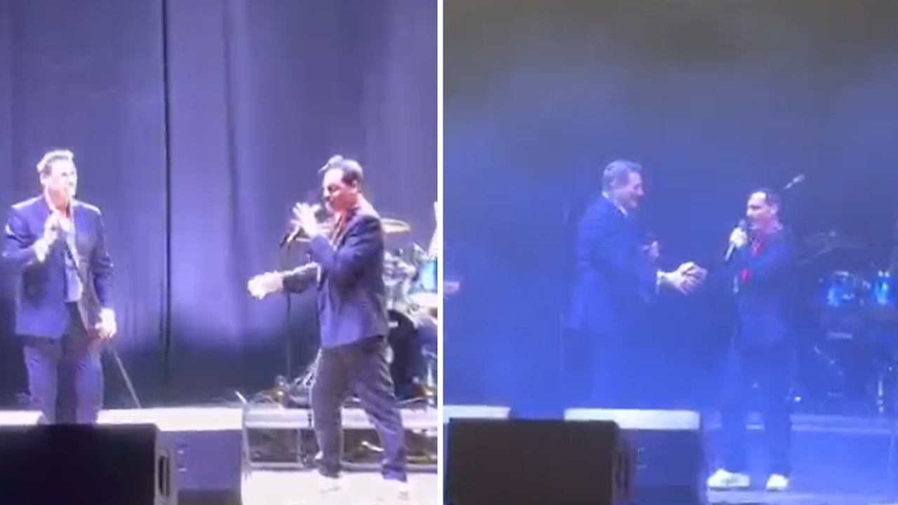 La sorpresa di Tony Hadley a Francesco Sedda: lo chiama sul palco e duettano insieme. «Non me l’aspettavo» – VIDEO