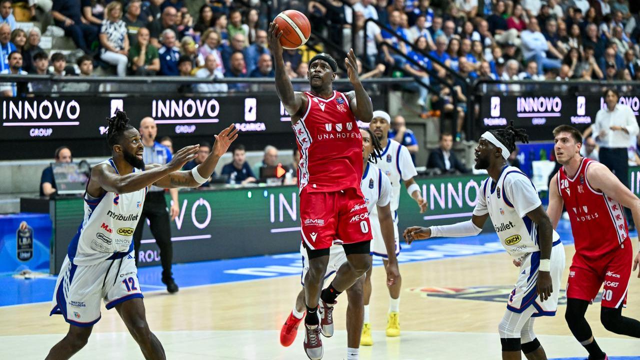 La Unahotels sconfitta a Treviso. Ai playoff sarà sfida con Milano
