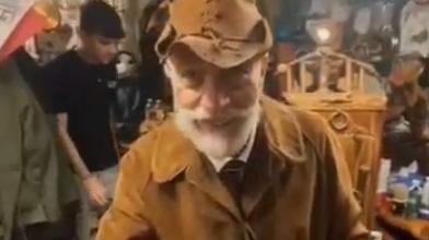 Passione legno: «Le opere da materiale di recupero»