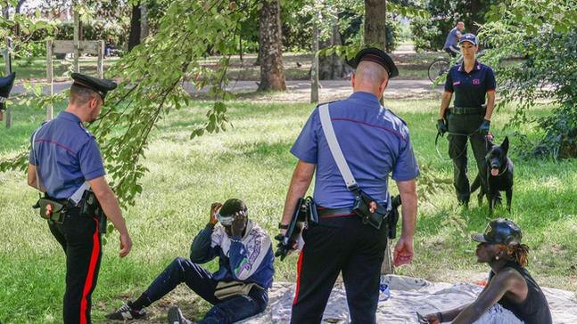 Un controllo dei carabinieri alle Cascine