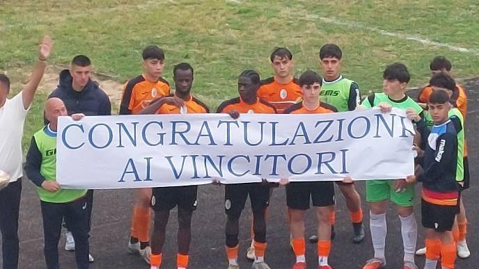 Lezione di fair play del Buddusò, retrocede e si complimenta con gli avversari