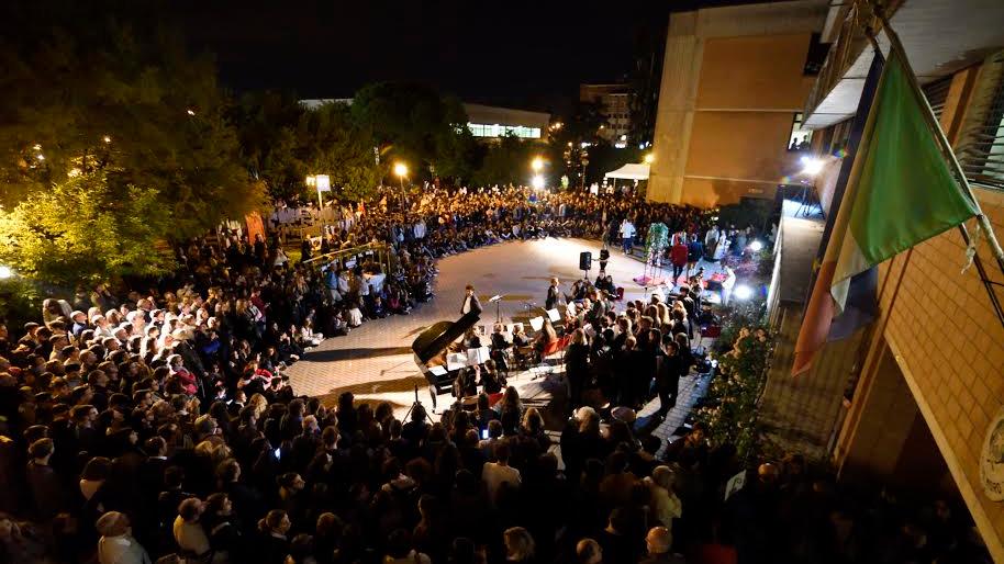 Al liceo Moro torna Città del Lettore: così la Gen Z abbraccia la letteratura