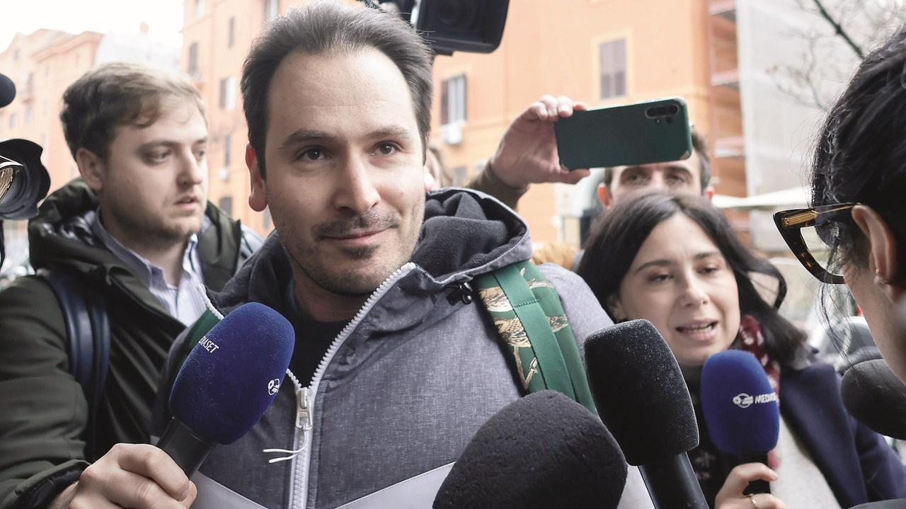 «Sempio dieci anni fa faceva ricerche sul Dna sotto le unghie». E quell’audio con l’orario dell’omicidio – La ricostruzione delle accuse
