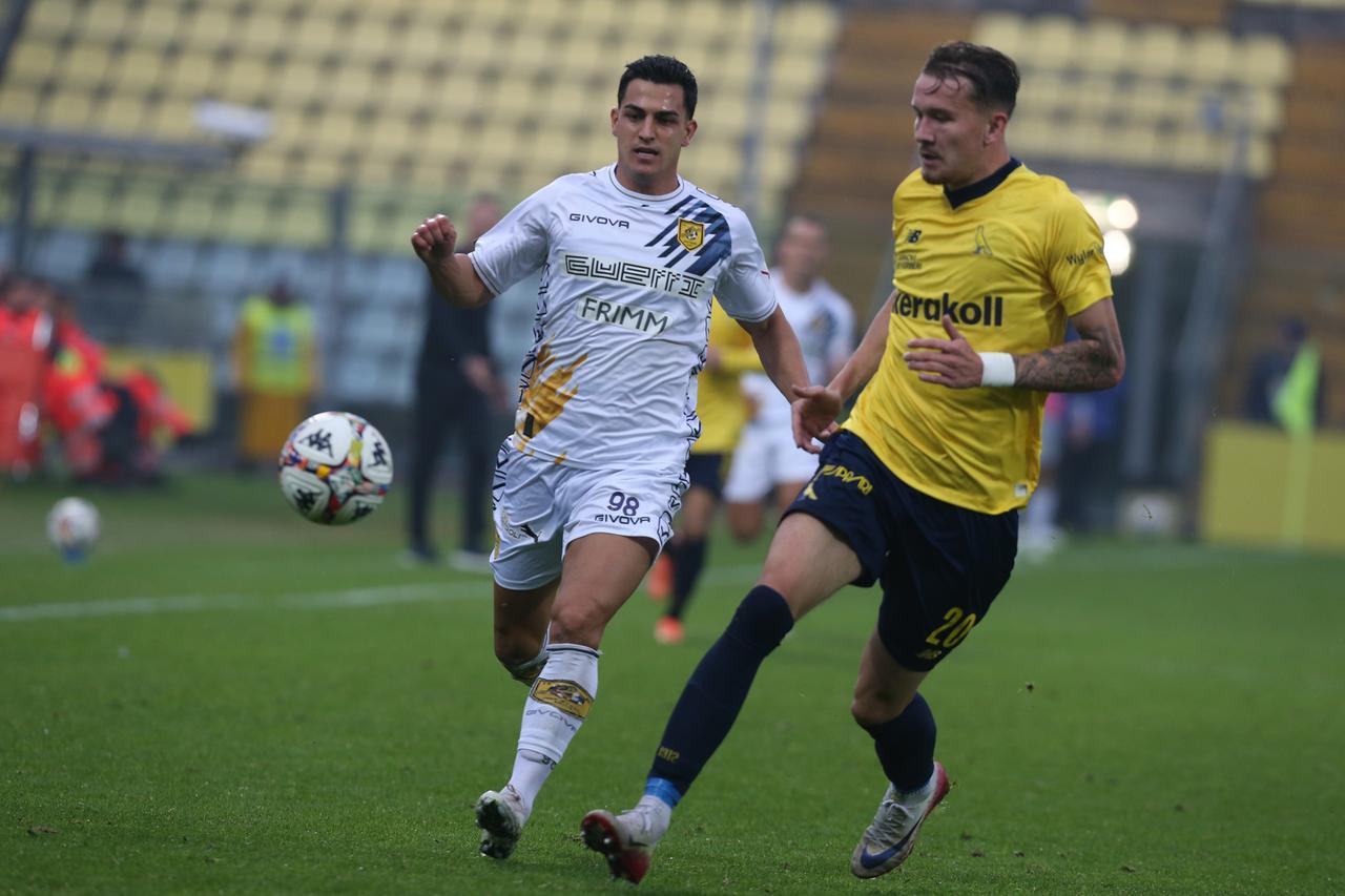 Modena-Juve Stabia, parla Sottil: «Niente calcoli, solo vincere»