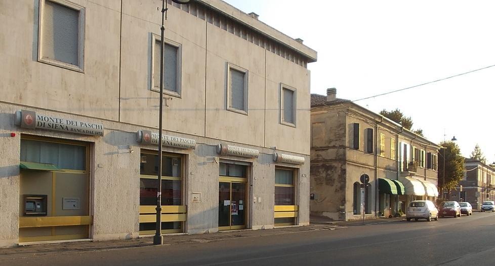 Scelto con cura l’orario del colpo: in giro non c’era nessuno