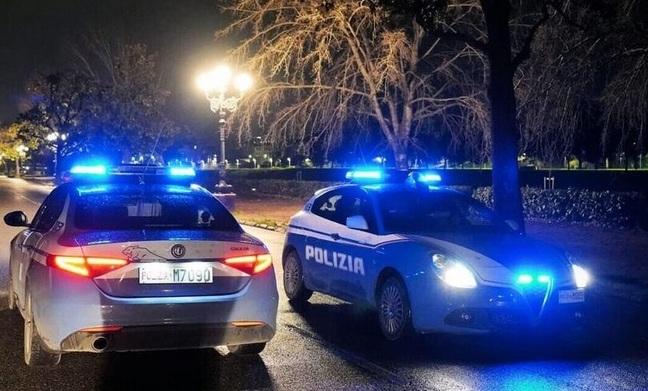 Cecina, usano l’estintore contro la polizia e tentano la fuga su un’auto rubata 