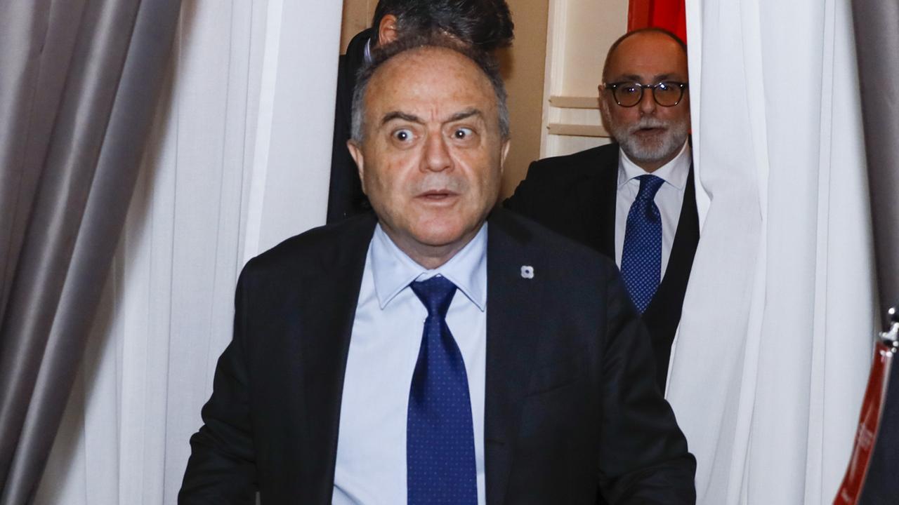 
	Nicola Gratteri, Procuratore capo a Napoli

