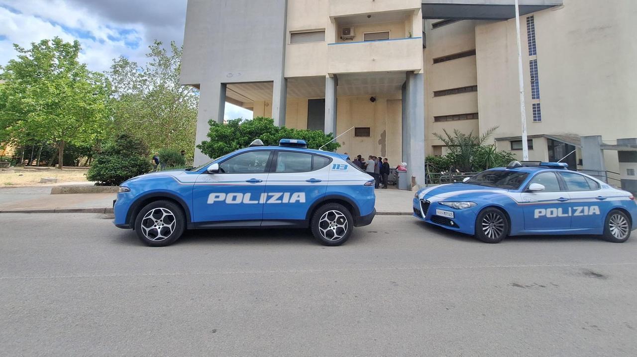 Tragedia a Sassari, trovato un cadavere in un cortile: chi è la vittima e cosa sappiamo