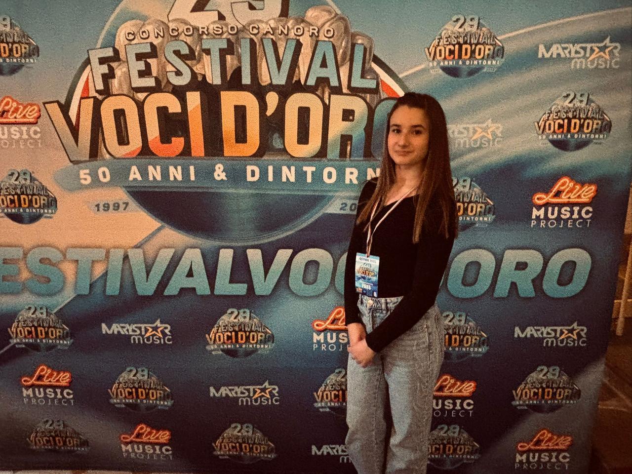 Ferrara, la 14enne Sara Pedoto vince il festival Voci d’Oro