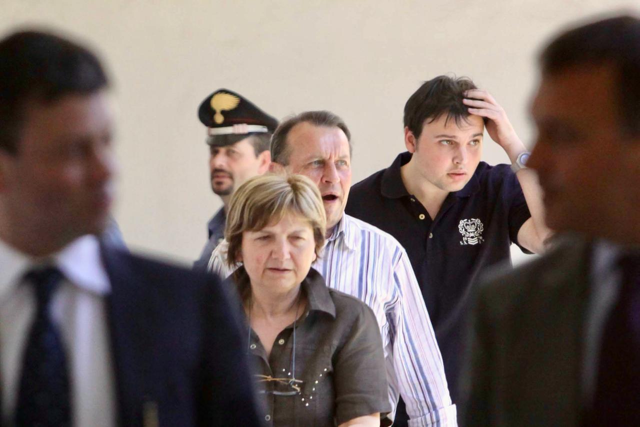 Caso Garlasco, il legale della famiglia Poggi: «I 700mila euro del risarcimento di Stasi sono in un conto a parte, nessun problema restituirli»