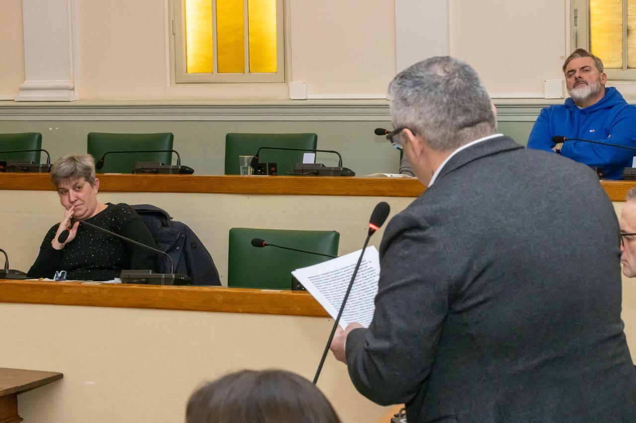 Dossieraggio in municipio. Arquà: «Ferraresi doveva perdere il lavoro ed essere cacciata da casa»