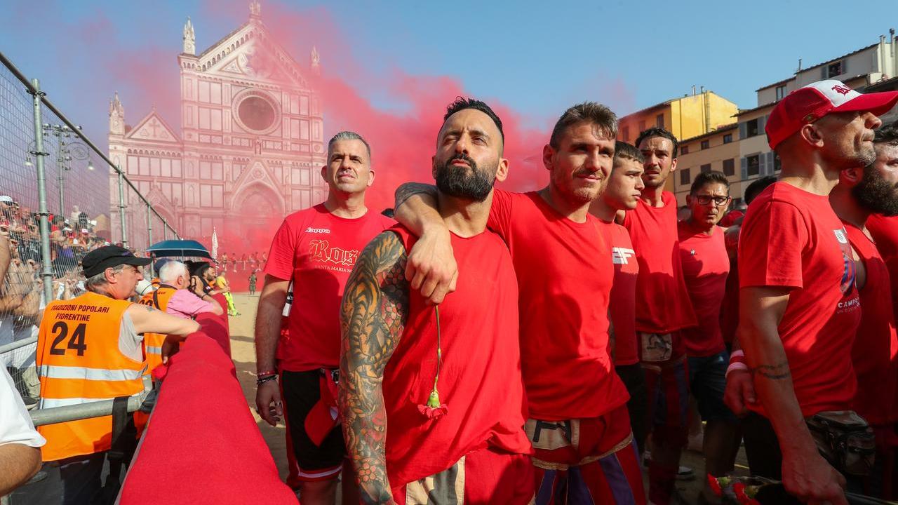 Firenze, il calcio storico resta in Santa Croce: il giudice respinge il ricorso dei residenti