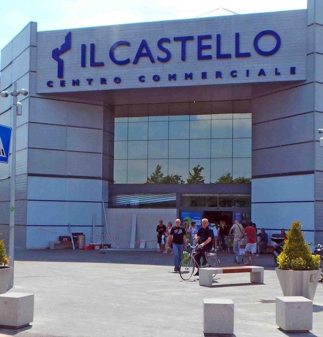 La richiesta di Coop Estense: Ognissanti market aperti