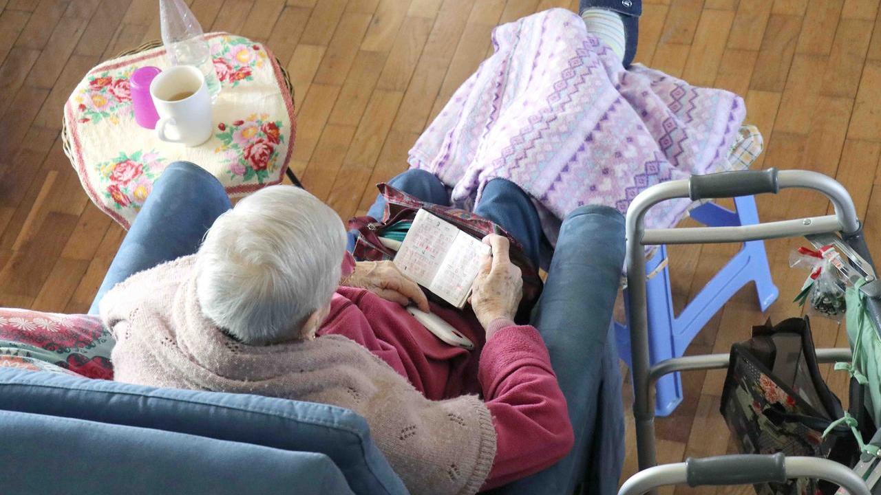 Rette nelle Cra, il Comune di Ferrara in aiuto: a quanto ammonta il rimborso