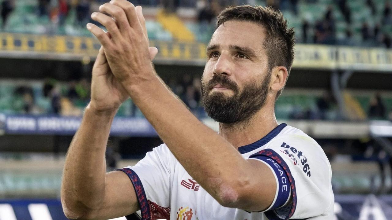 Leonardo Pavoletti lascia i rossoblù, l’omaggio della società: «Cagliari sarà sempre la tua casa»