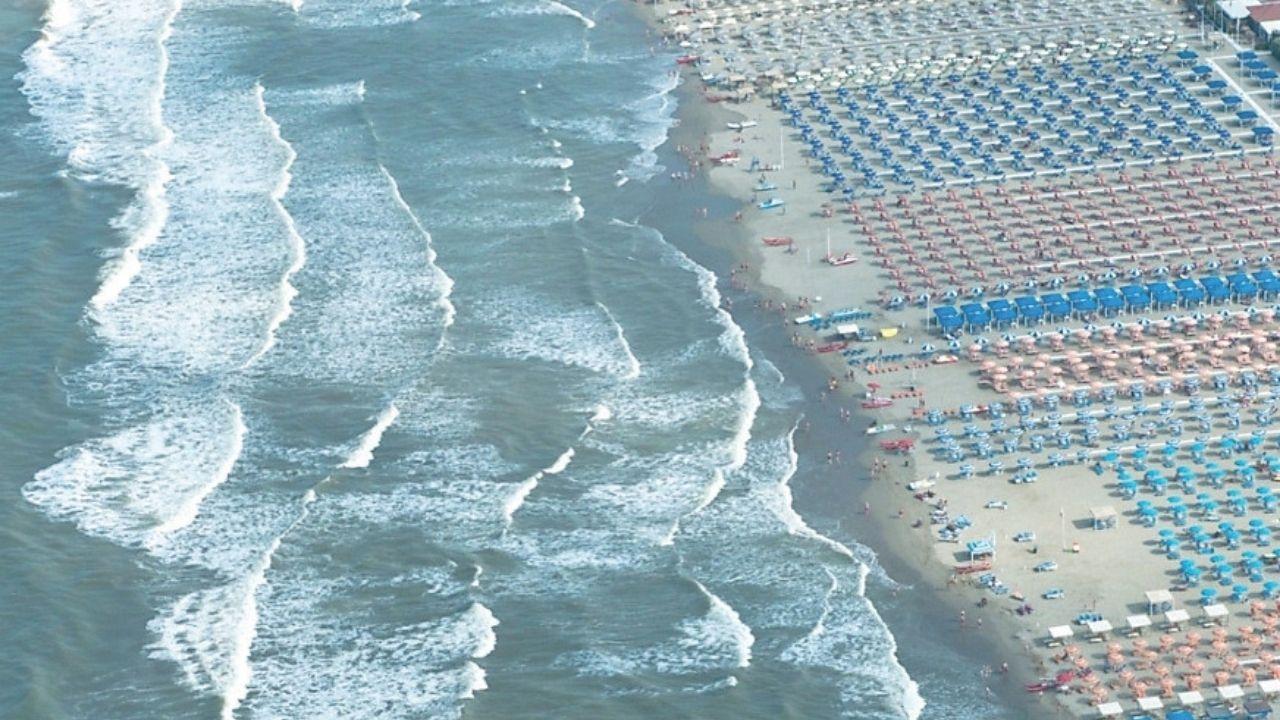 
	Spiagge e stabilimenti balneari

