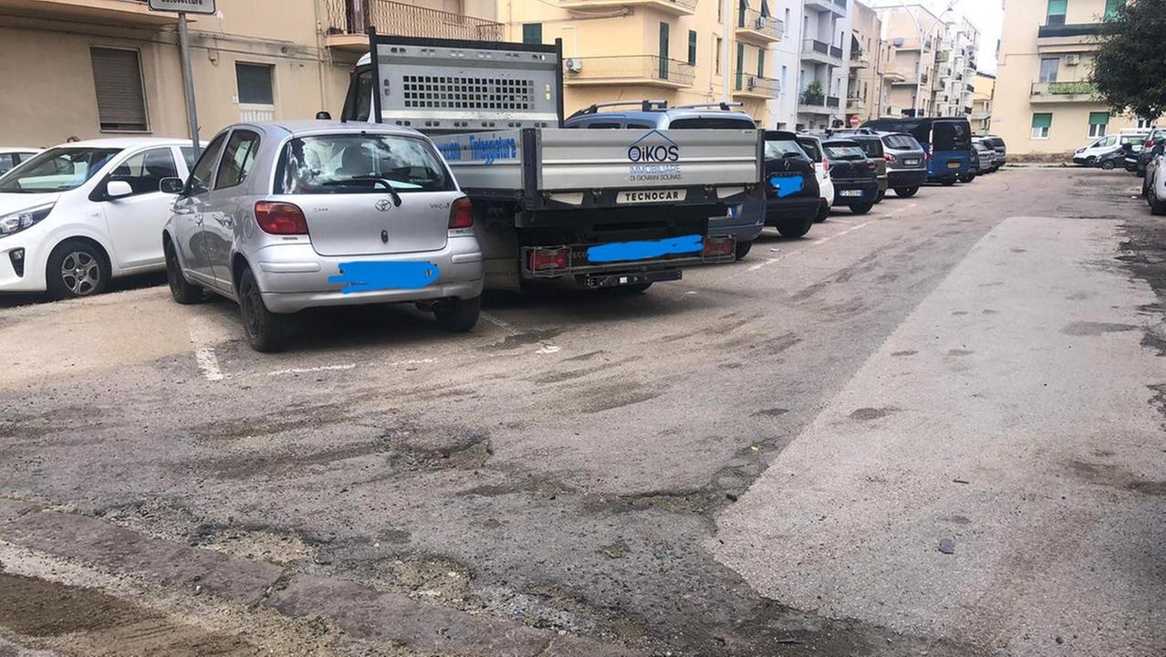 Alghero, auto distrutta dalle fiamme: è stato un attentato – Che cosa sappiamo