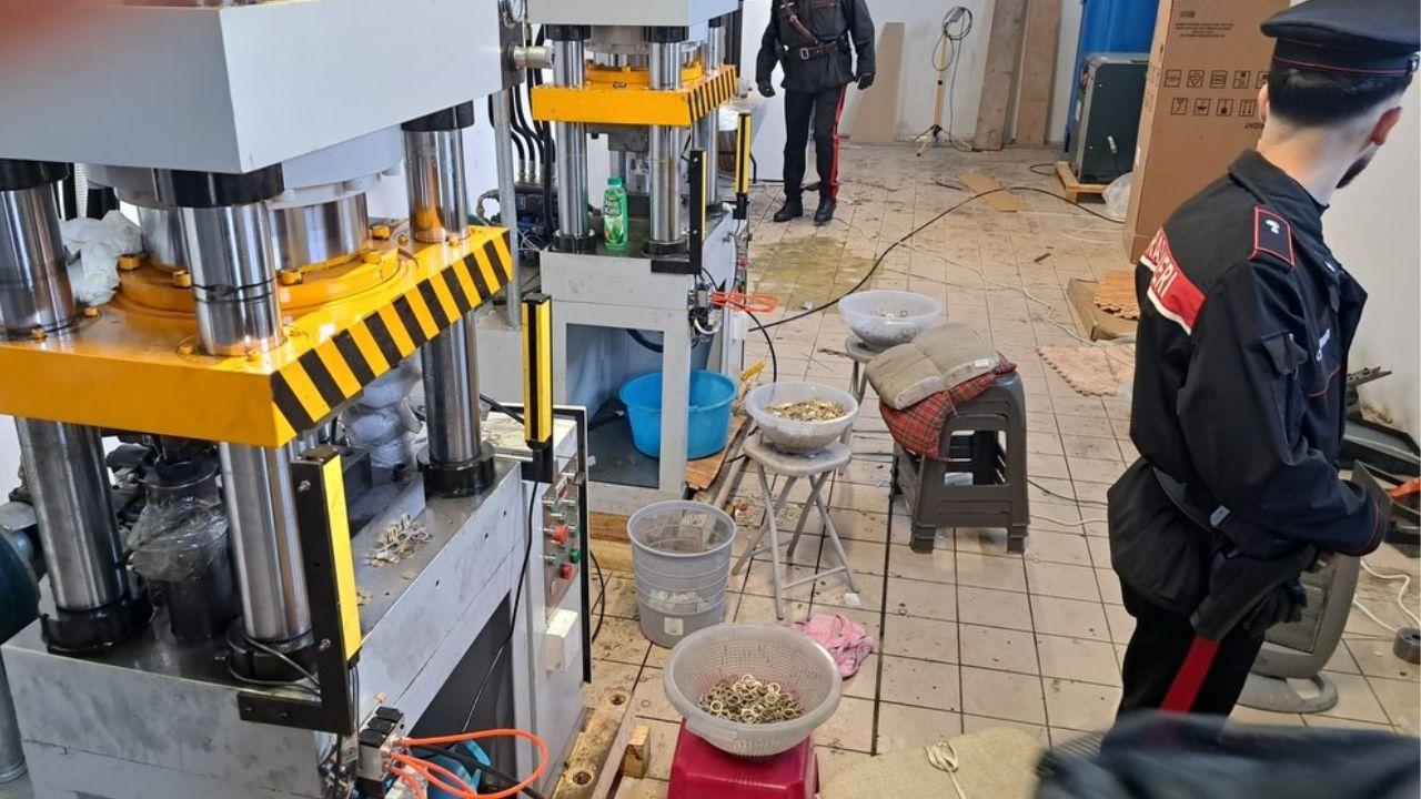 Scoperte in Toscana le fabbriche delle monete false: impossibili da scoprire e prodotte senza sosta – Come funzionava “il sistema”