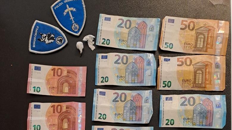 Ferrara, controlli in Gad e via Verga: un pusher inseguito con la sua bici elettrica