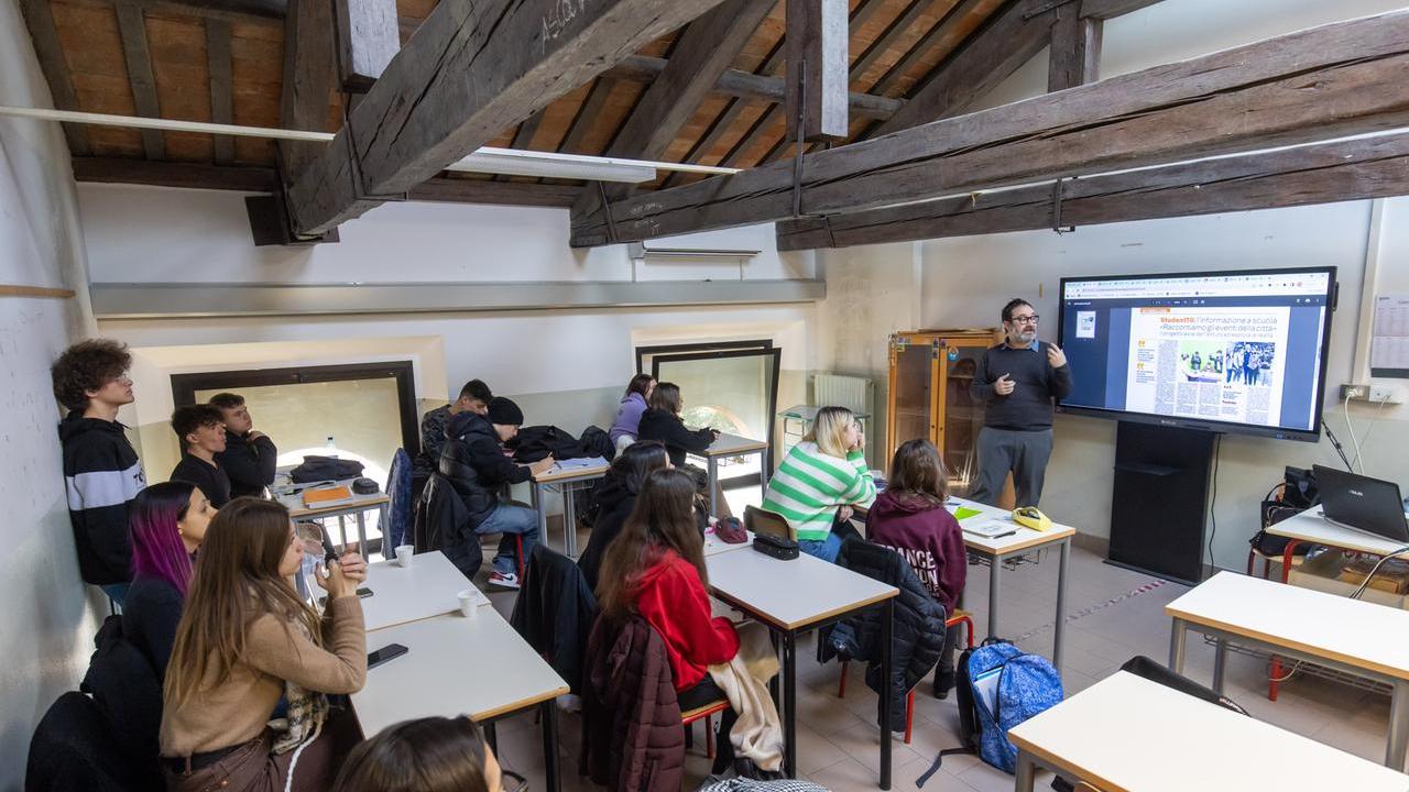 Ferrara, 238 insegnanti per potenziare la scuola: il sostegno resta essenziale