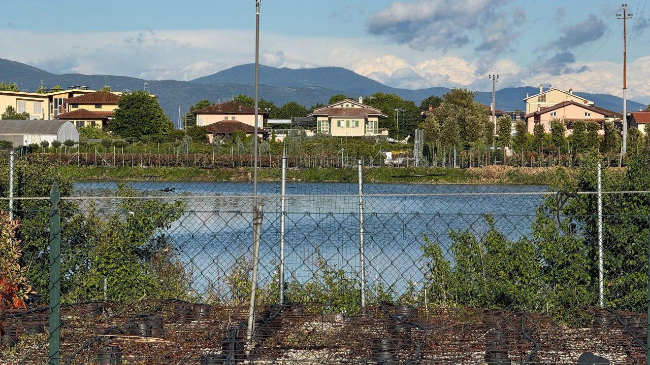 
	Il laghetto

