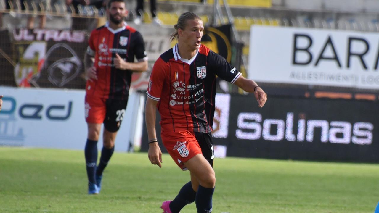 Torres, Mattia Sala saluta la squadra e la Sardegna: «Ora avete un tifoso in più per sempre» – Il messaggio