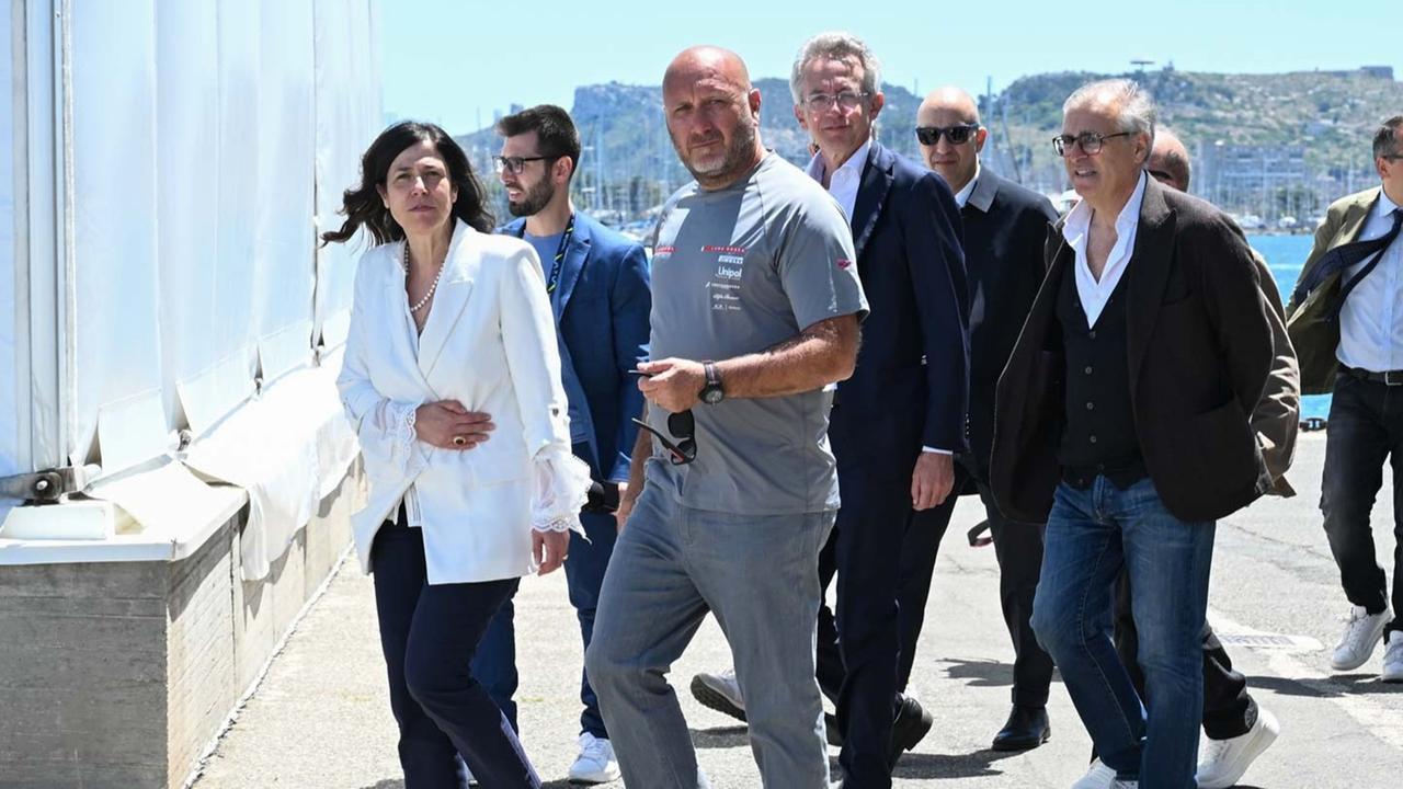 America’s cup in Sardegna, cresce l’attesa per la grande sfida di Luna Rossa – VIDEO