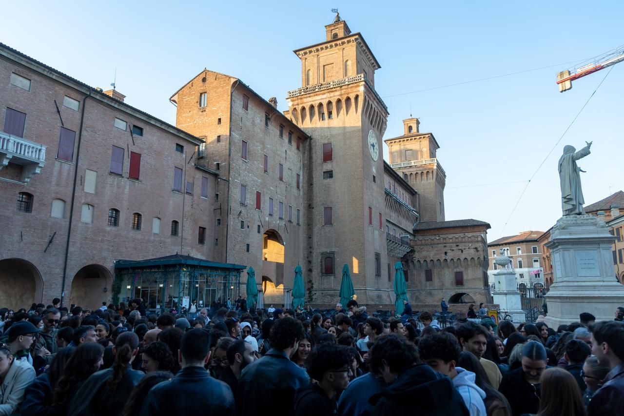 Radio 105 torna a Ferrara: il 18 e 19 giugno doppio evento in piazza Ariostea