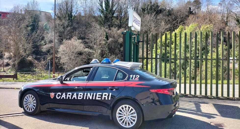 Massa, armi con matricola cancellata, tre giovani finiscono in carcere – Il caso è avvolto nel mistero