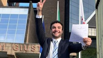 A 25 anni diventa avvocato: a Livorno il record dell'ex bimbo col pallino della giustizia