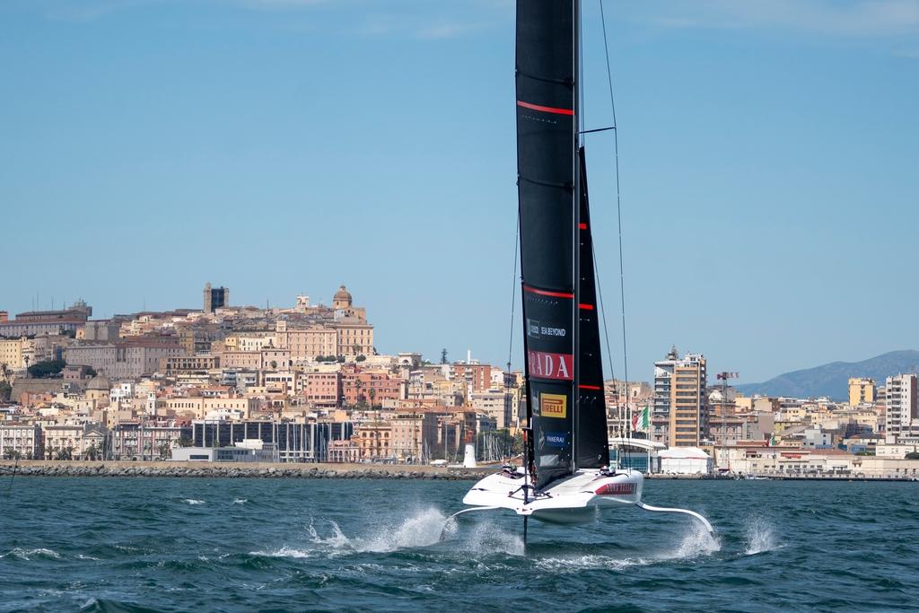 Il grande giorno dell’America’s Cup in Sardegna: oggi la cerimonia al Bastione, da domani le gare – Il calendario