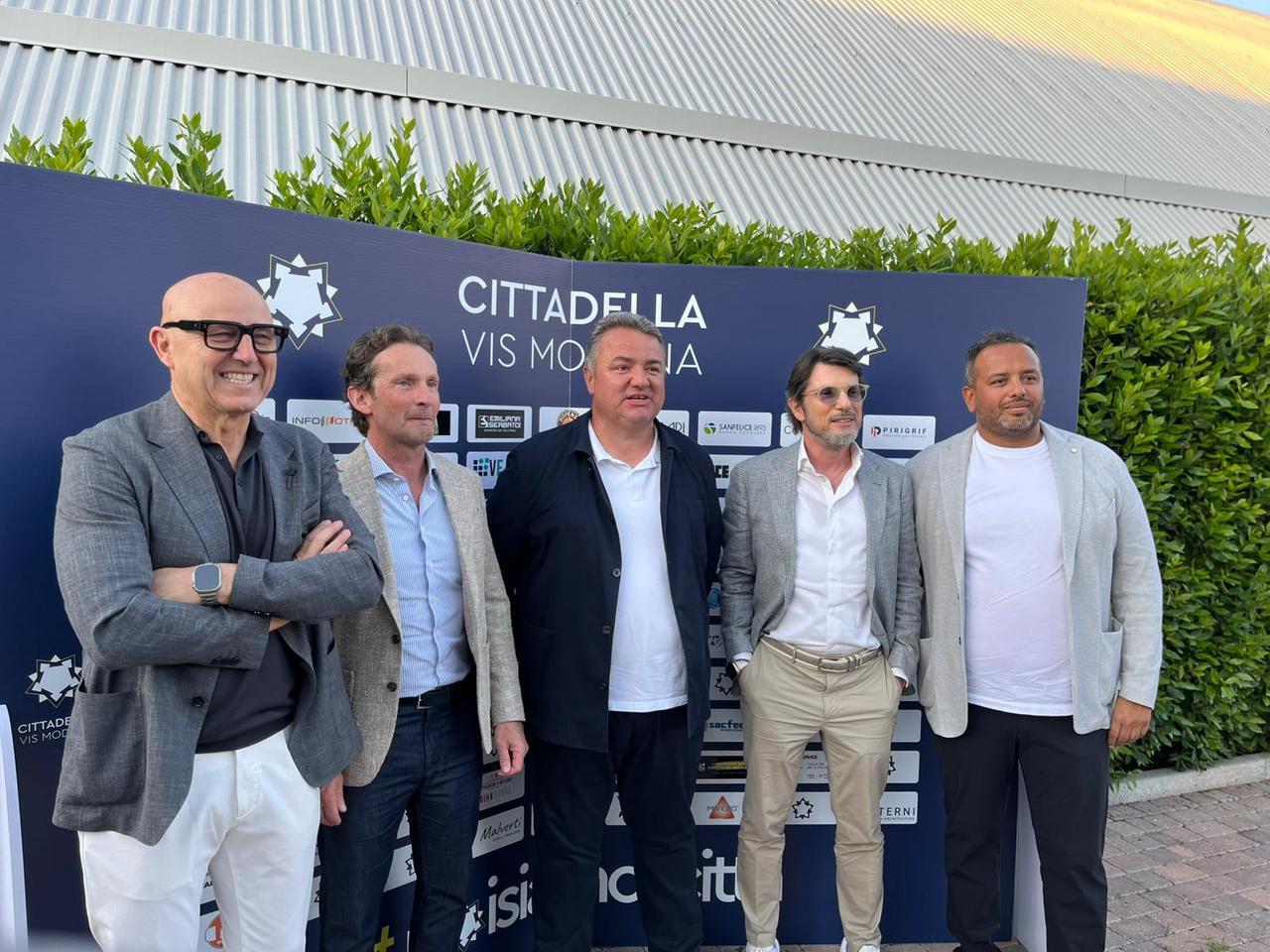 
	Alberto Benuzzi, Marco Bombarda, Alberto Biagini, Paolo Galassini e Ali Aden

