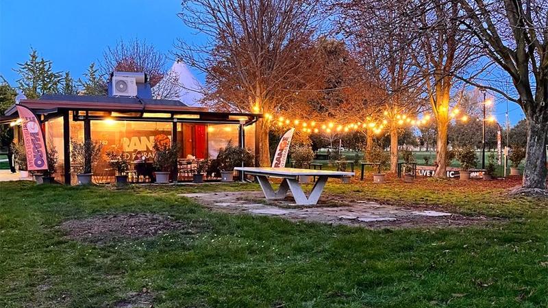 Il bar del parco Ferrari cerca un nuovo gestore