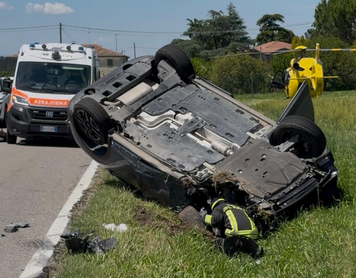 Schianto tra Formignana e Final di Rero: due feriti