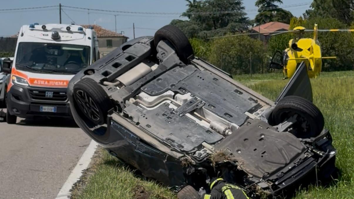 Schianto tra Formignana e Final di Rero: due feriti