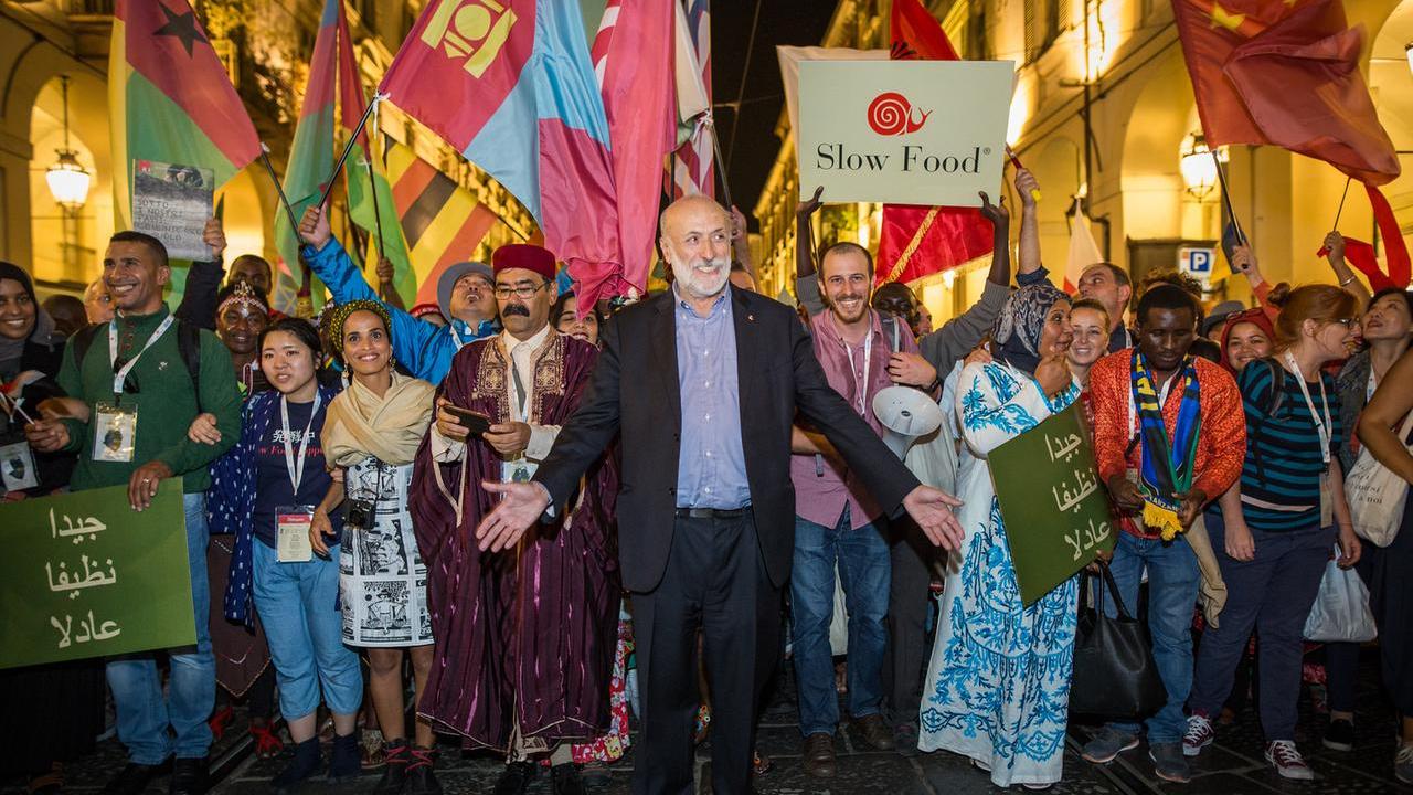 Morte di Petrini, il cordoglio della comunità Slow Food: «Profondamente addolorati»