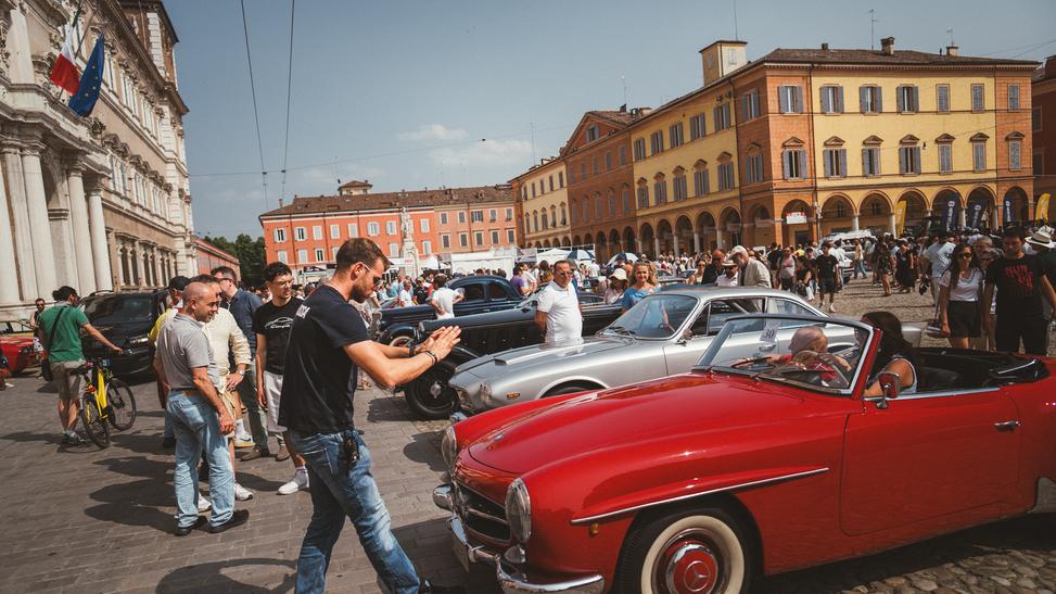 Motor Valley Fest scalda le gomme: «Modena la capitale delle supercar»