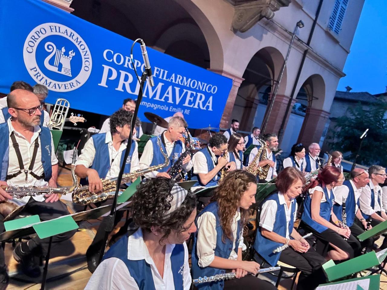 Campagnola Soundwaves, due giorni di musica tra concerti, masterclass e racconti dal mondo di Ligabue