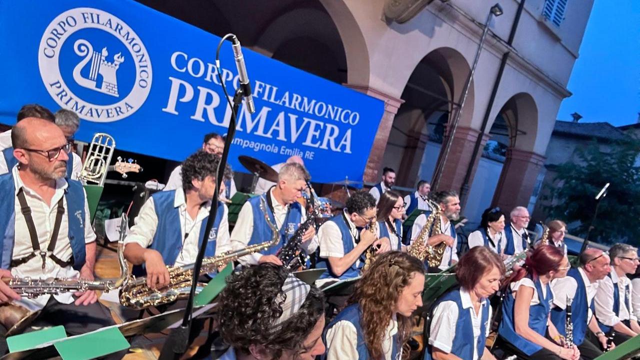 Campagnola Soundwaves, due giorni di musica tra concerti, masterclass e racconti dal mondo di Ligabue