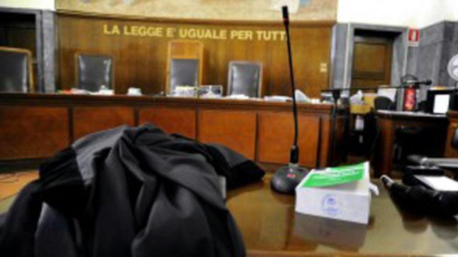 Il proprietario degli orologi è stato sentito in aula