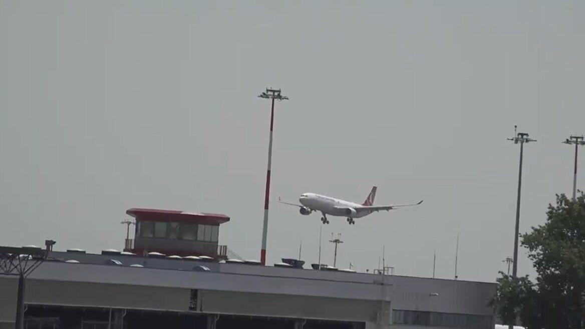 Sub morti alle Maldive, atterrato a Malpensa l’aereo con le salme